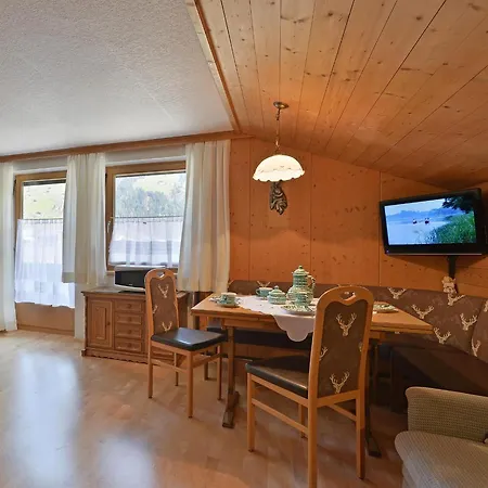 Haus Elisabeth Sporer Appartement Schwendau
